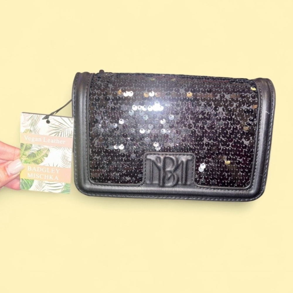 Badgley Mischka NWT Black Sequin Mini Crossbody Bag Clutch w/ Chain Strap - Picture 3 of 7